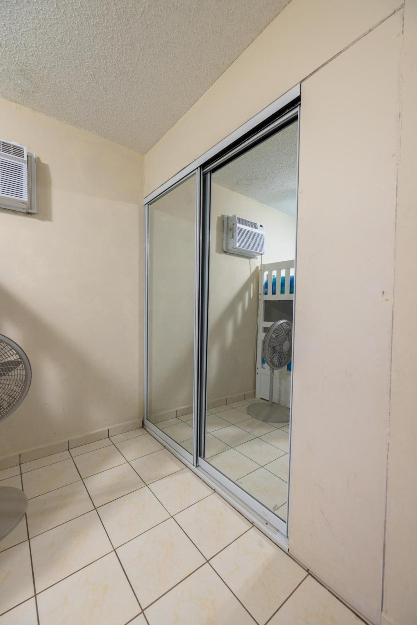 Jobos Beach Apartment A-3 Isabela Bagian luar foto
